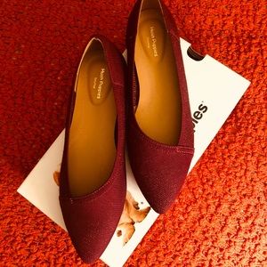 NEW Hush Puppies Comfort Knit Ballet Flat, size 8.5, Brand new in box